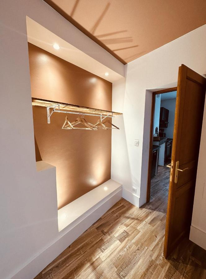 Studio 2 Du Spa Celinie Warcq Экстерьер фото
