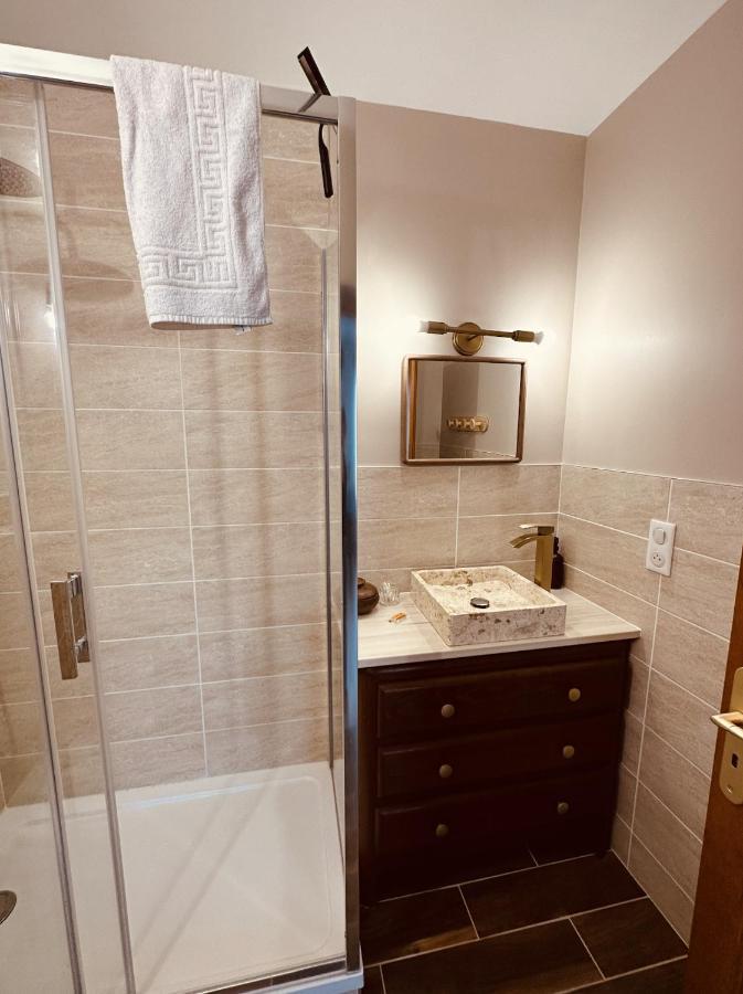 Studio 2 Du Spa Celinie Warcq Экстерьер фото